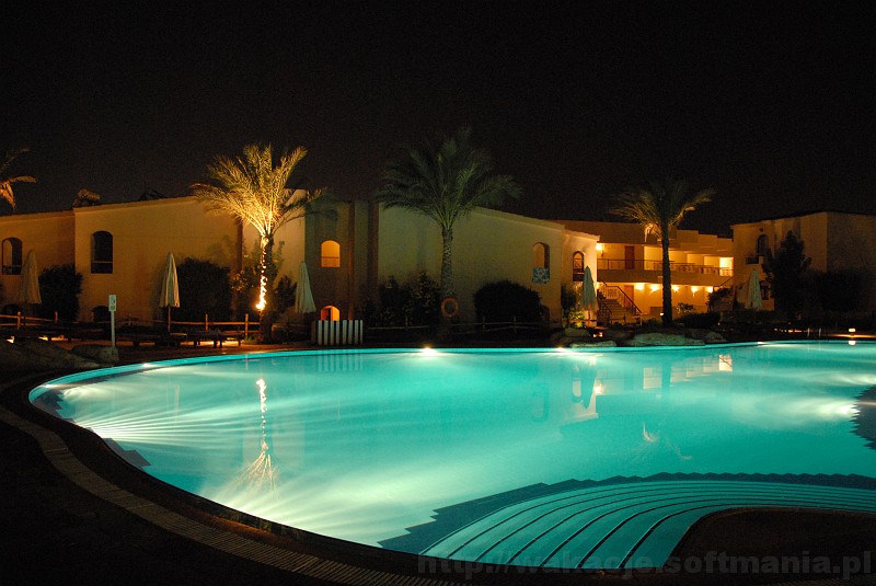 061_egipt_sharm.jpg - Nasz hotel w nocy zmieniał swoje oblicze...