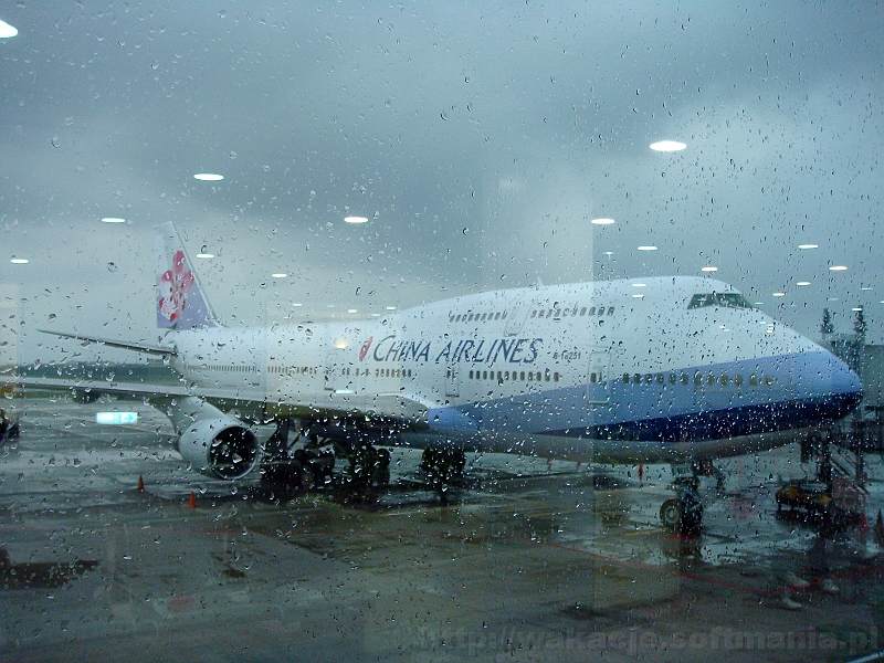 468_wyspa_bali.jpg - Tym właśnie ogromnym samolotem China Airlines lecieliśmy do Denpasaru